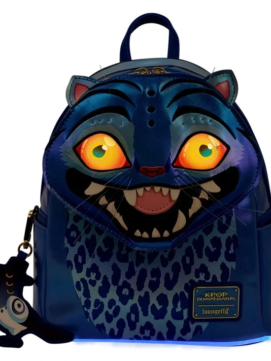 KPop Demon Hunters Exclusive Derpy Cosplay Light-Up Glow Mini Backpack - Picture 7 of 7